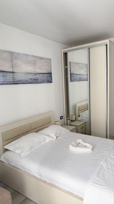 Cazare în Mamaia Nord – Piscină, loc de joacă -300m de plaja