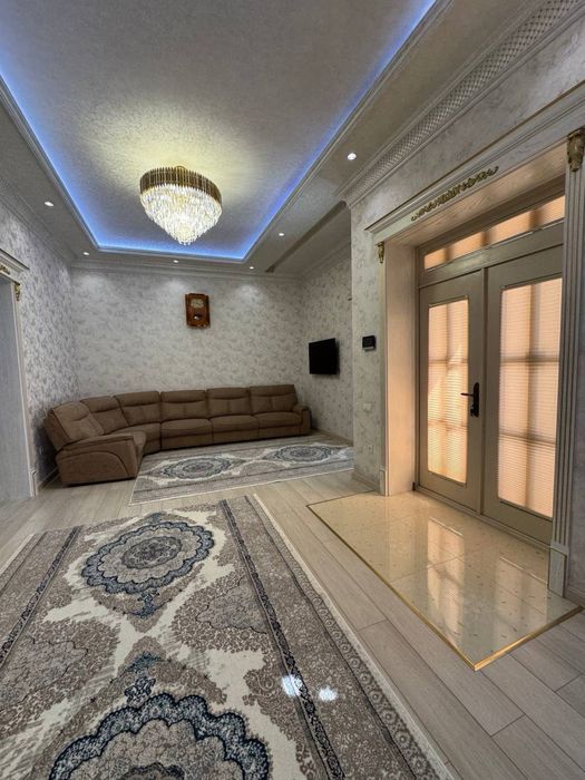 ПРОДАЕТСЯ ДОМ на улице Илгор  Чиланзар Махалля Казирабад