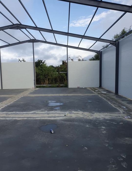 Vând structura metalica 10x22x4