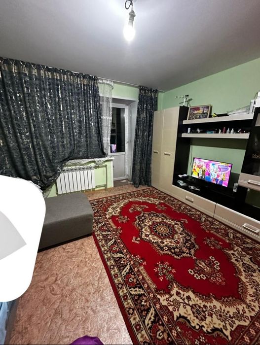 Продам 2 ковра 2×3