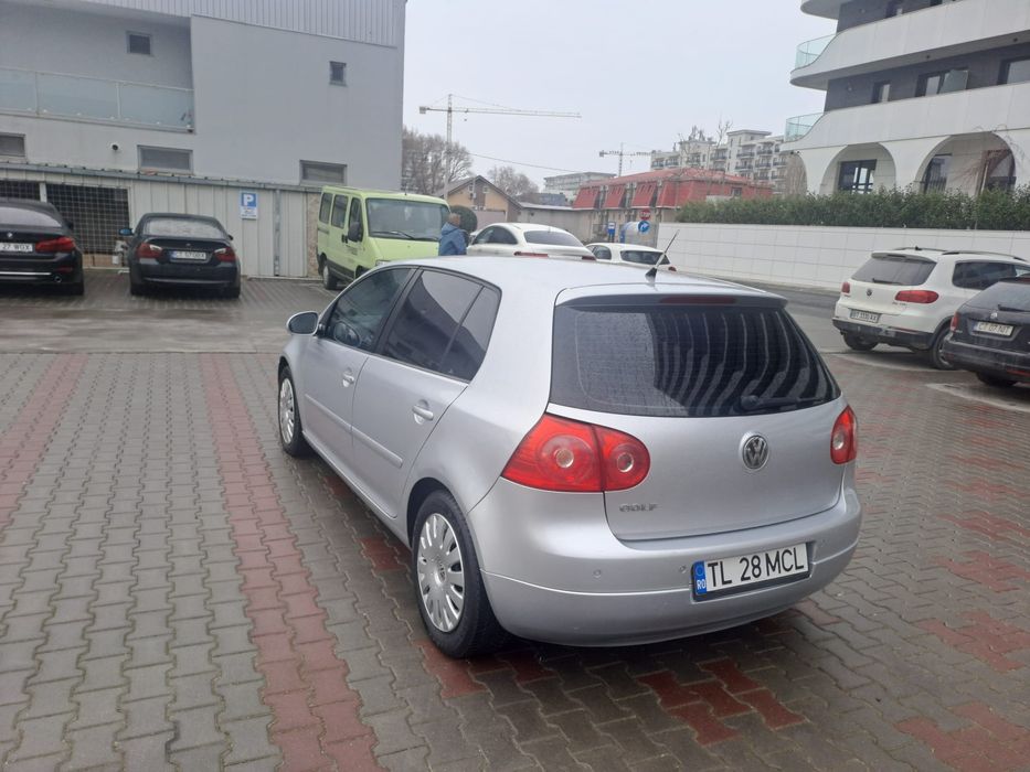Volkswagen golf 5 an 2008 dizell 1.9tdi km 245 mi in crestere