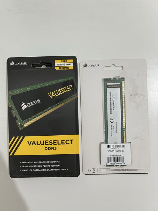 Memorii RAM Corsair DDR3