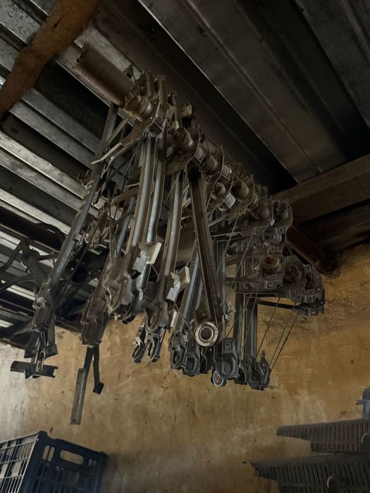 Авто разбор мерседес 190-124