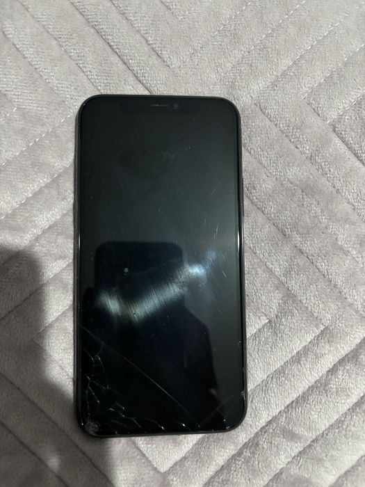 Айфон 11 про 64 гб