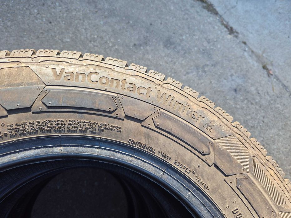 4 Anvelope M+S IARNA - 215/65/16C 109/107R - Continental Van Contact Winter - Stare F BUNA - DOT 2025 !