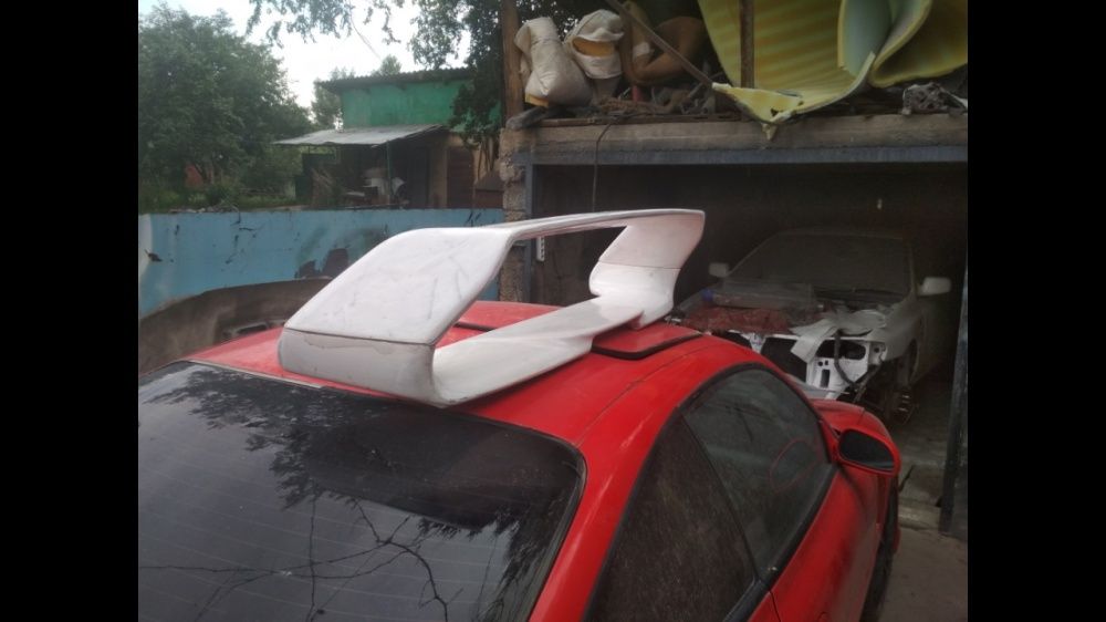 Спойлер на Субару