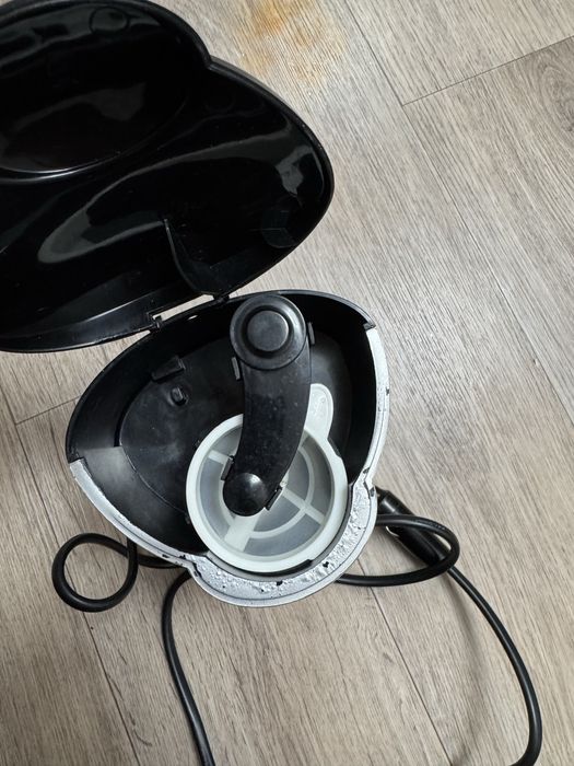 Продам автомобильную кофеварку