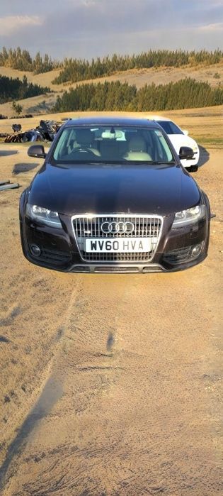 Dezmembrez audi A4 b8 allroad motor 2.0 CAH 170cp 4x4 cutie manuala portiera aripa oglinda bara spate hayon portbagaj interior piele grup volanta