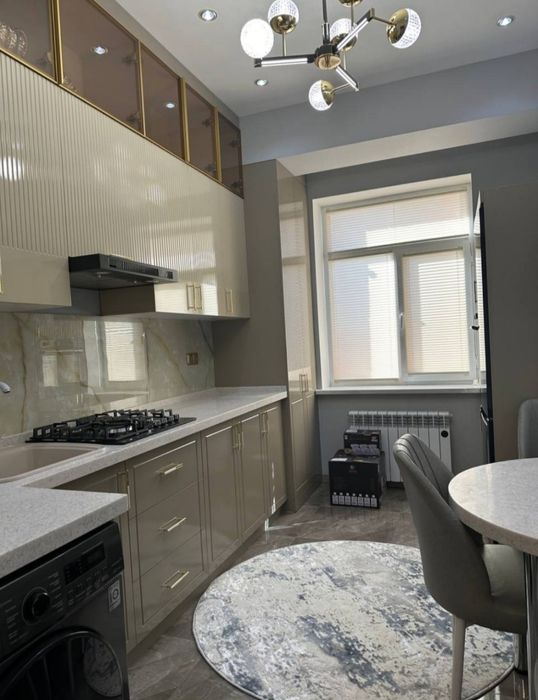 Аренда Сергили Стратилни 2/2/9. Евро квартира 12-метро бекат олдида