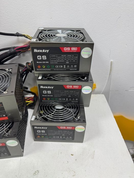 Продам блок питания  HuntKey GS 550