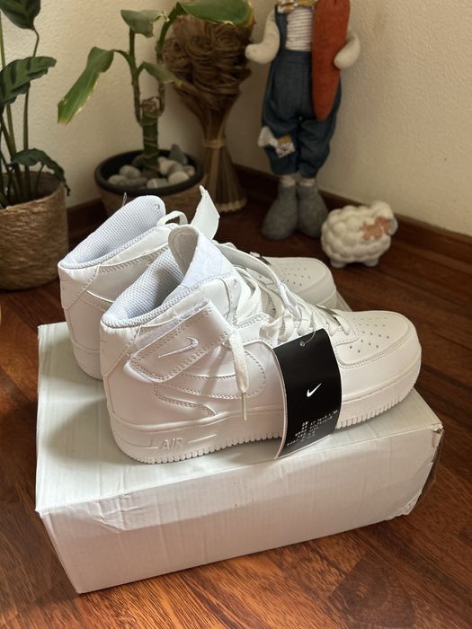 nike air force one mid marimea 40