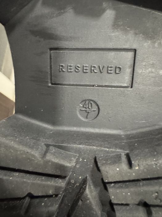 Боти от естественна кожа