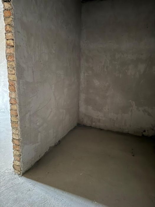 Buxoro Uy sotiladi 1 xonalik