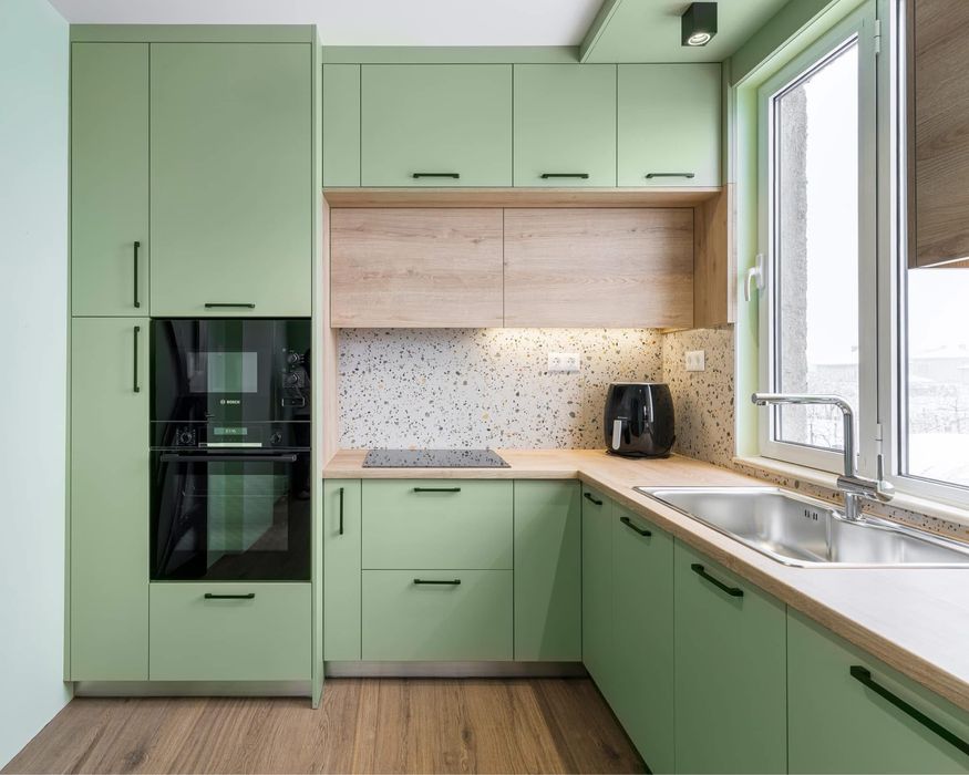 Мебели по поръчка от МЕБЕЛИ РУСЕВ ЕООД