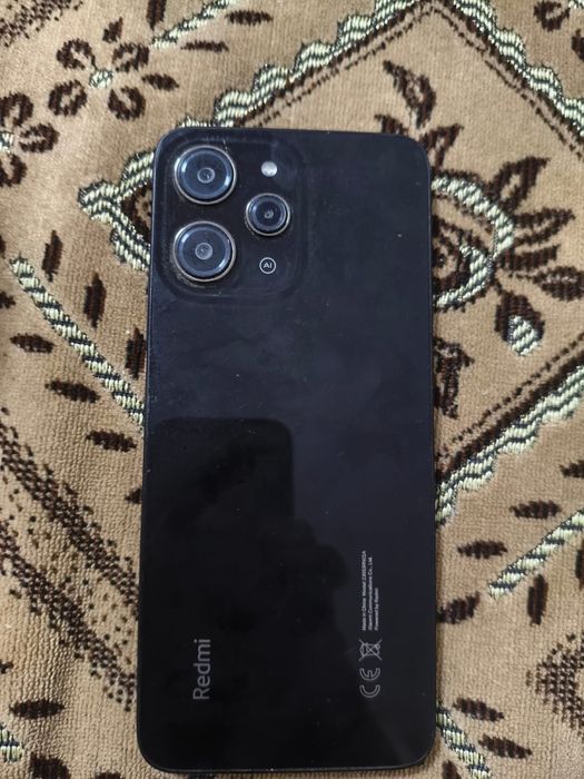 Xiaomi Redmi 12 /