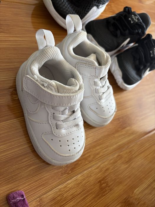 Adidasi copii nike