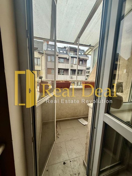 Дава се под наем Двустаен апартамент в София, Борово - 52 кв.м за 498.27 € - Снимка #2