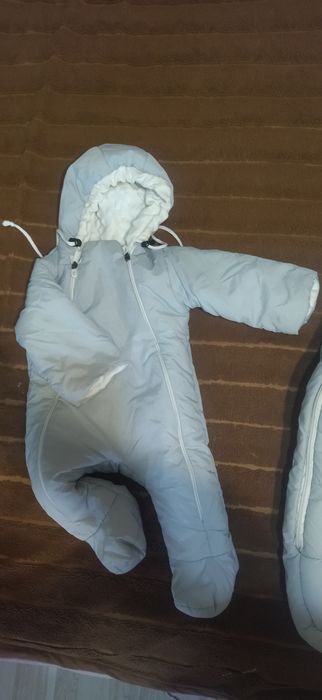 Продам кокон ,комбез .