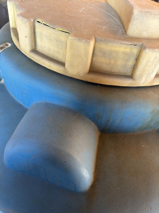 Емкость пластик 500 литров