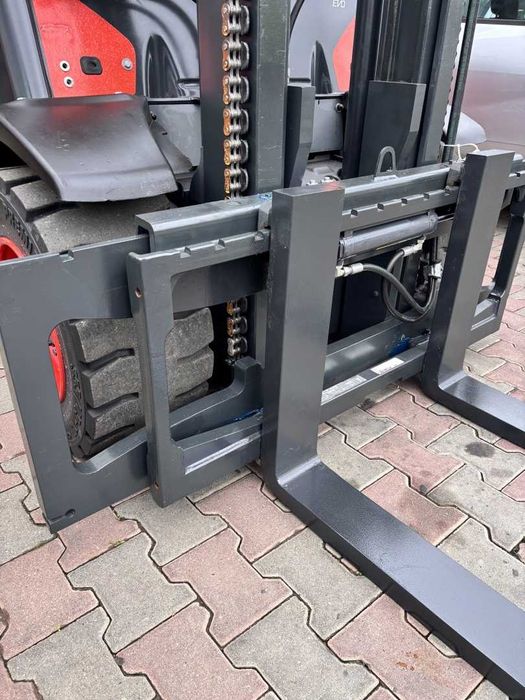 Stivuitor- Motostivuitor Linde H35T CABINĂ + CLIMĂ An fabricație 2018