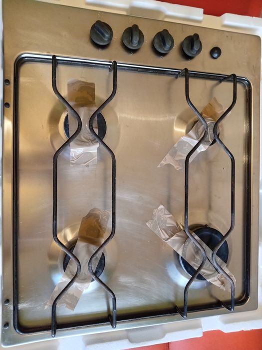 Plita Zanussi inox, cu gaze