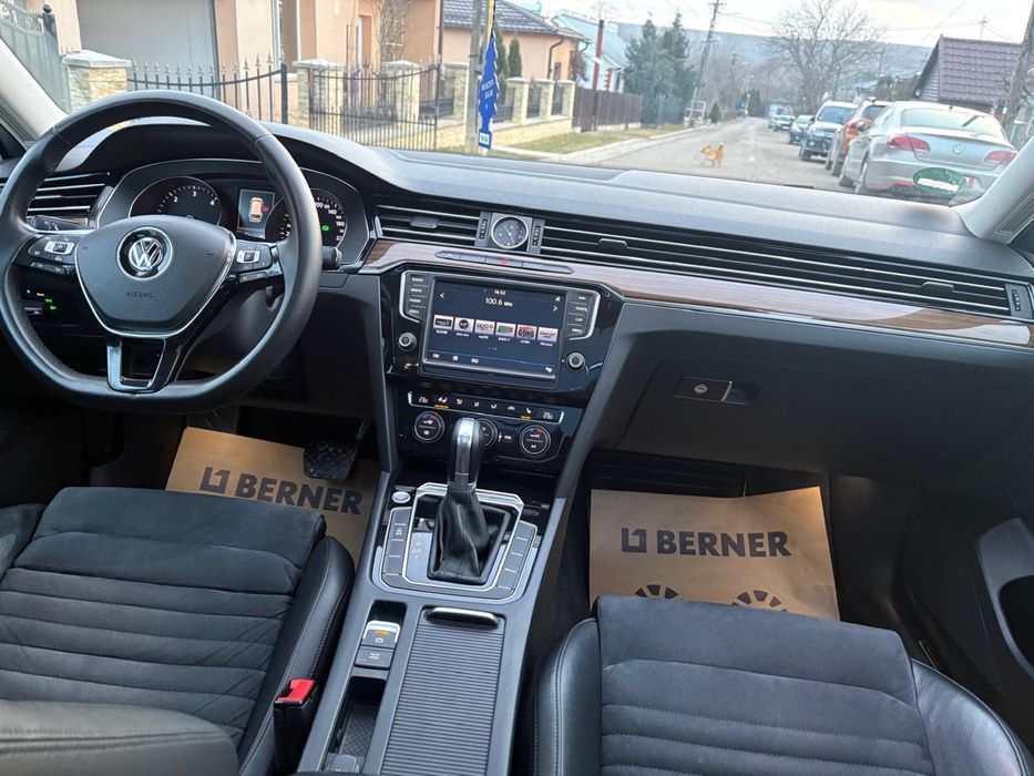 Volkswagen Passat B8 HIGHLINE 2016 - 2 L 150 Cp - Euro 6 - Zoll ! TOP