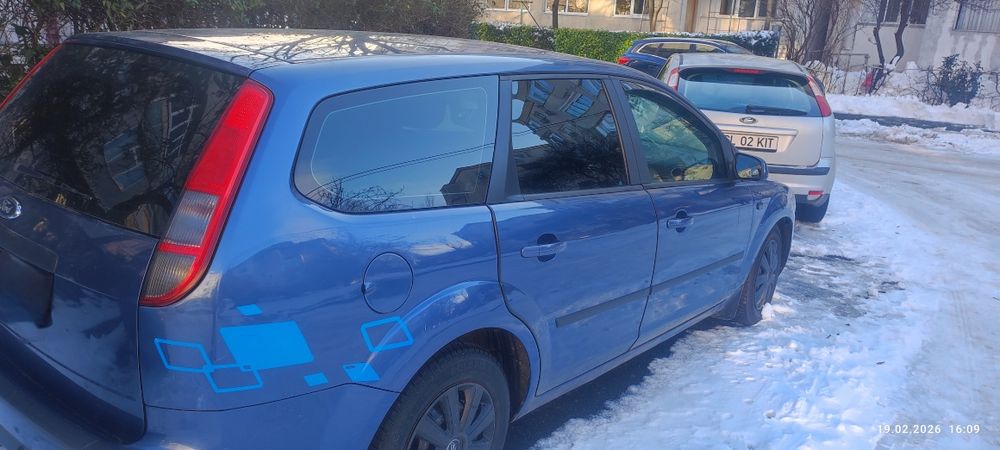 Vând Ford focus 2