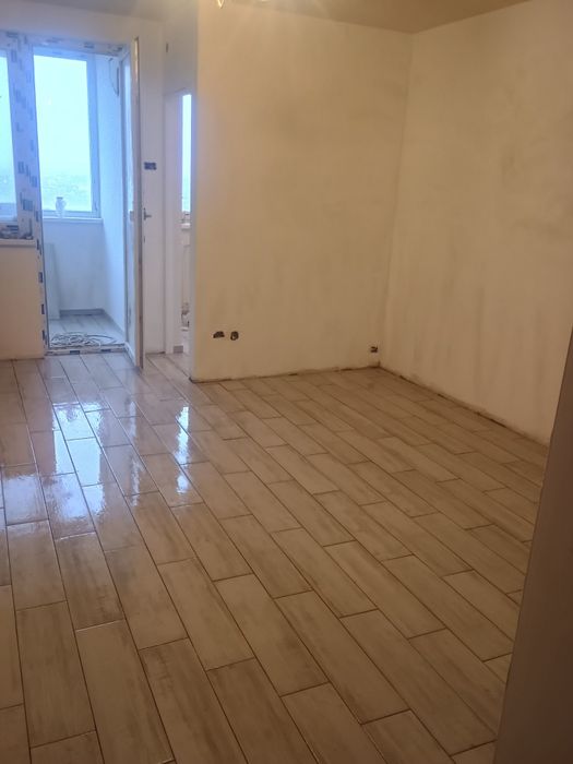 Zugrav execut finisaje interioare