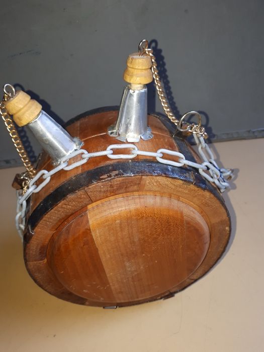 малка бъклица от масивно дърво