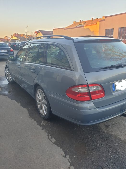 Mercedes  E 220klass