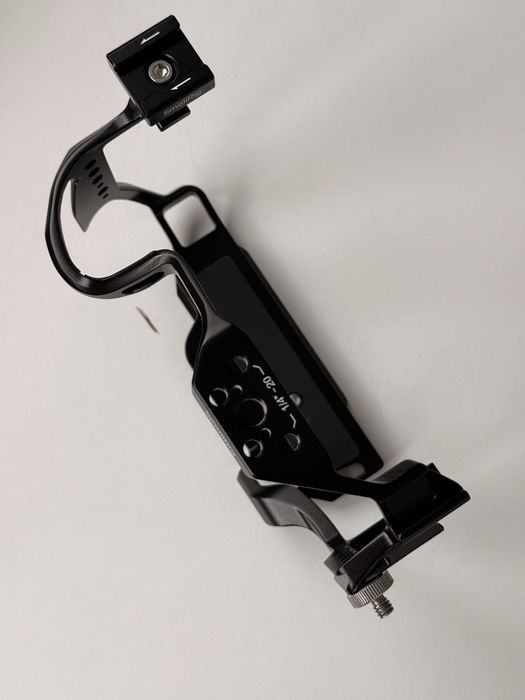 SmallRig 5413 Cage pentru Canon EOS R1