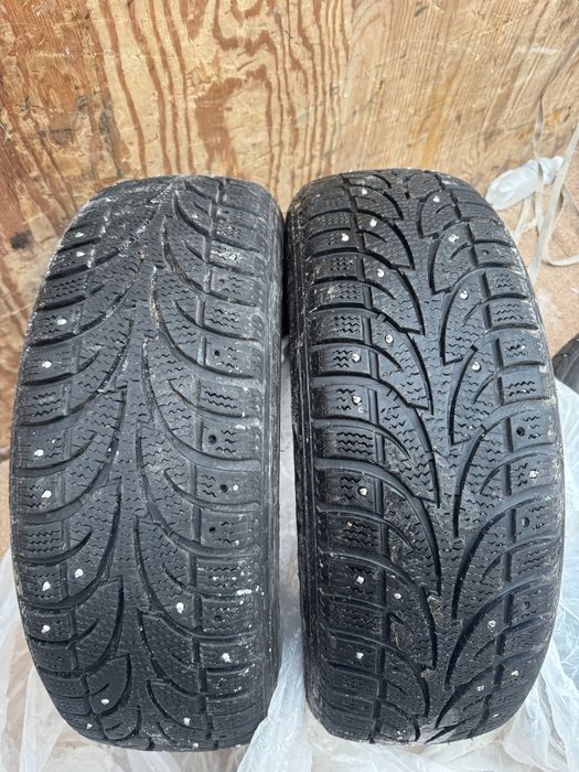 Продам две зимние шины