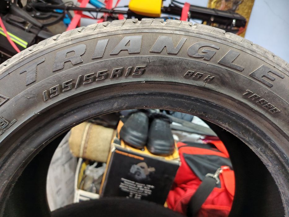 Продам шины две пары