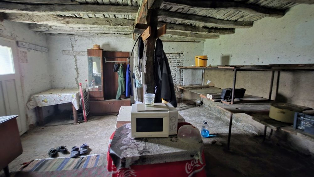 Продава се Къща в с. Дебели лаг, Област Перник - 70 кв.м за 765 €/кв.м - Снимка #8