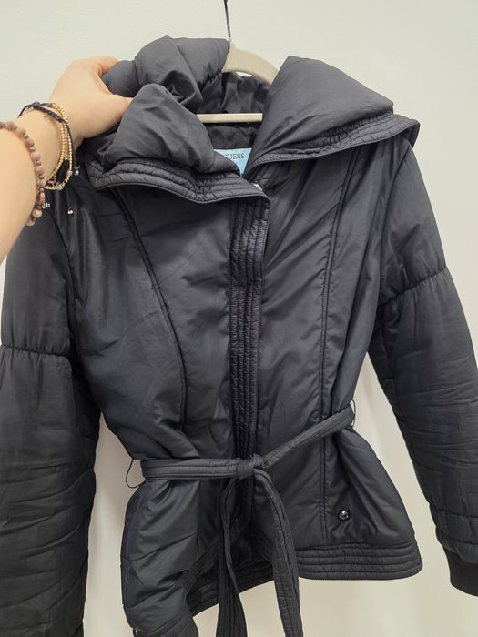 Gesca Guess calduroasa