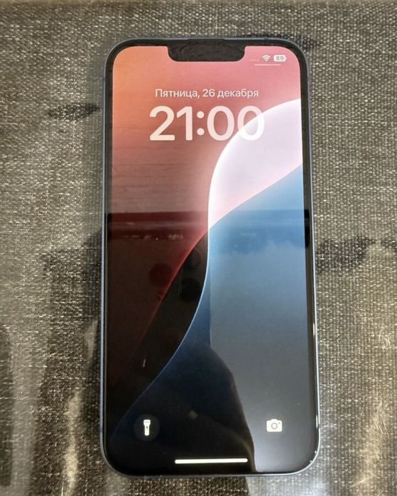 iPhone 13 128Gb с гарантией