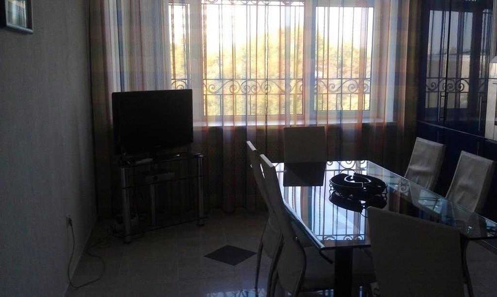 3 ком Габус Шевченко Irish Pub,с ремонтом, мебелью, техникой,парковкой