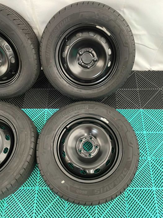Set jante cu anvelope noi vara 205 65 r16c Renault Trafic Vivaro 2014+