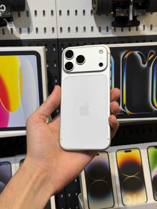 Iphone 17 Pro Max 256GB Silver Nasiya Savdo bor