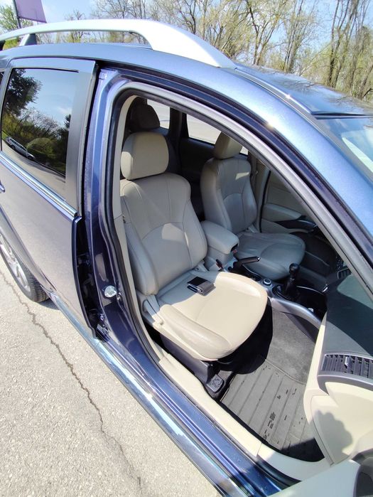 Citroen C-Crosser 2.2 hdi