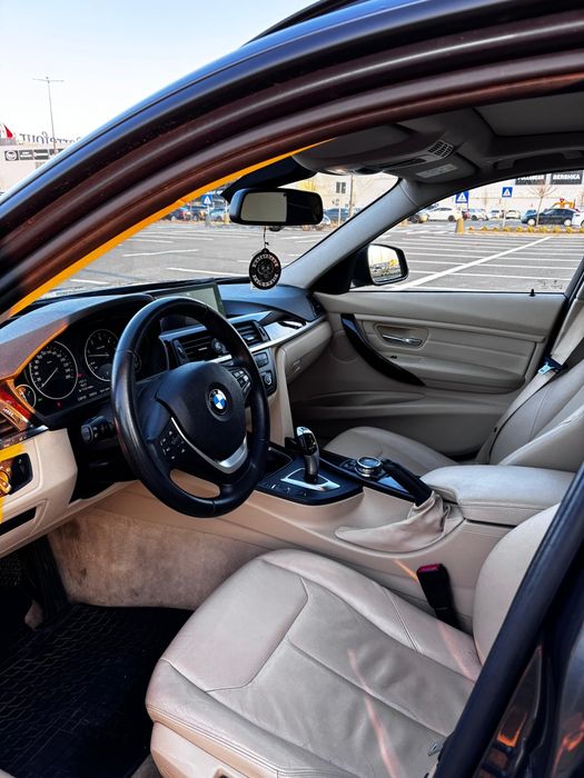 BMW Seria 3 - 330d Touring XDrive (F31) 2014 PANO • HUD • ACC