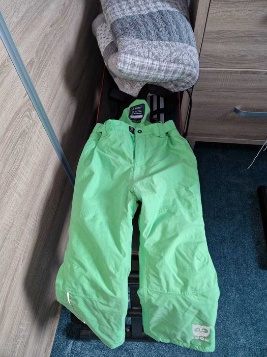 Pantaloni de schi copii Killtec Marimea 110-116 stare f buna