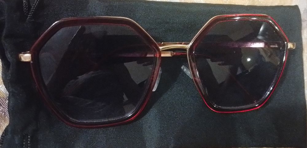 Слънчеви дамски очила