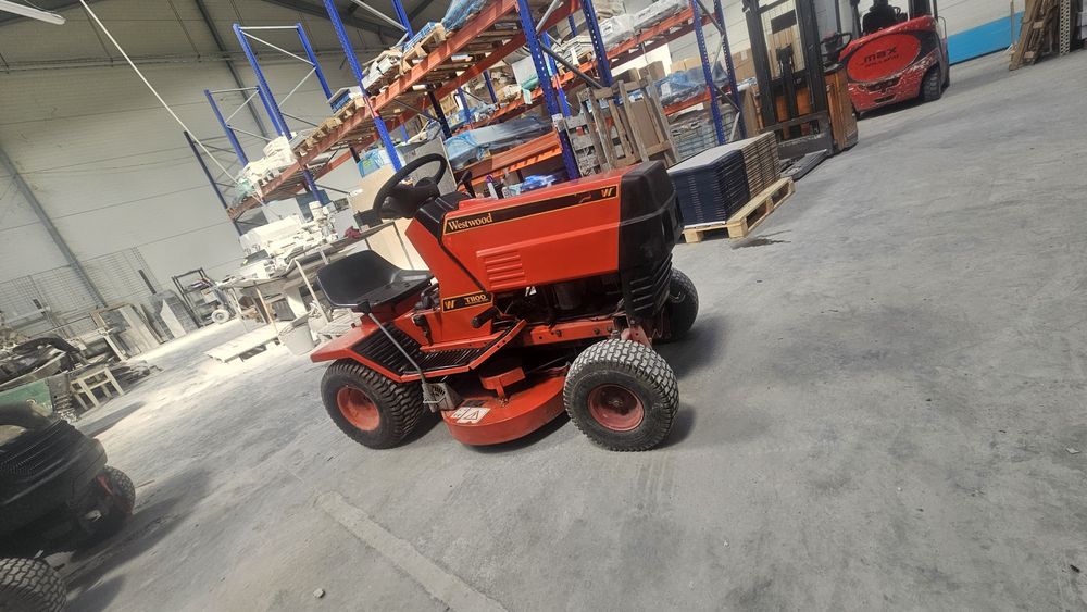 Tractoras de gazon