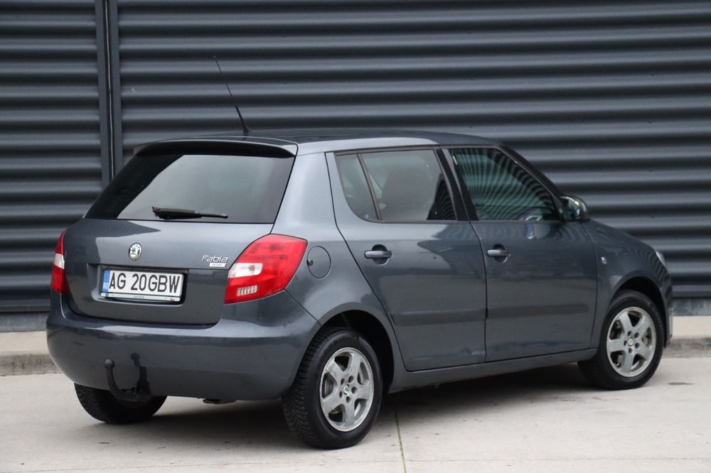 Skoda Fabia 2010  motor  1.2 Benzina unic propietar in Carte