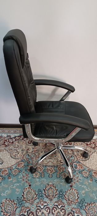 Продам офисное кресло