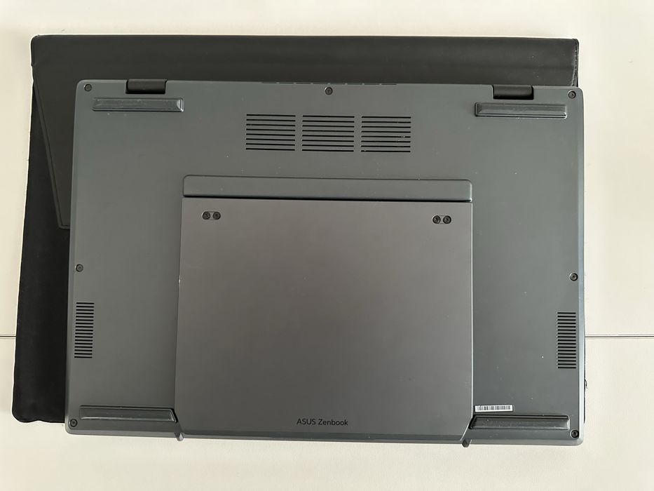 Asus Zenbook DUO