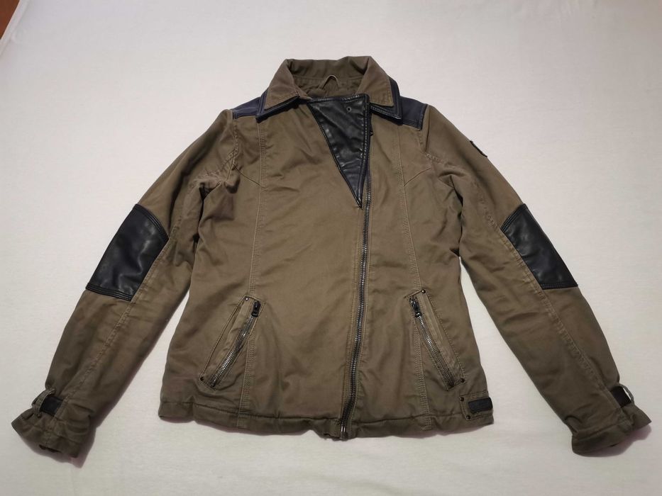 Дамско палто, яке