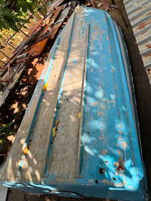 Алуминиева лодка 3.80м. Х 1.40м. масивен алуминии