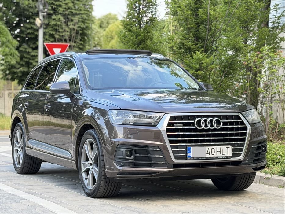 AUDI Q7